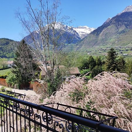 Schlosswirt Forst Lagundo Exteriér fotografie