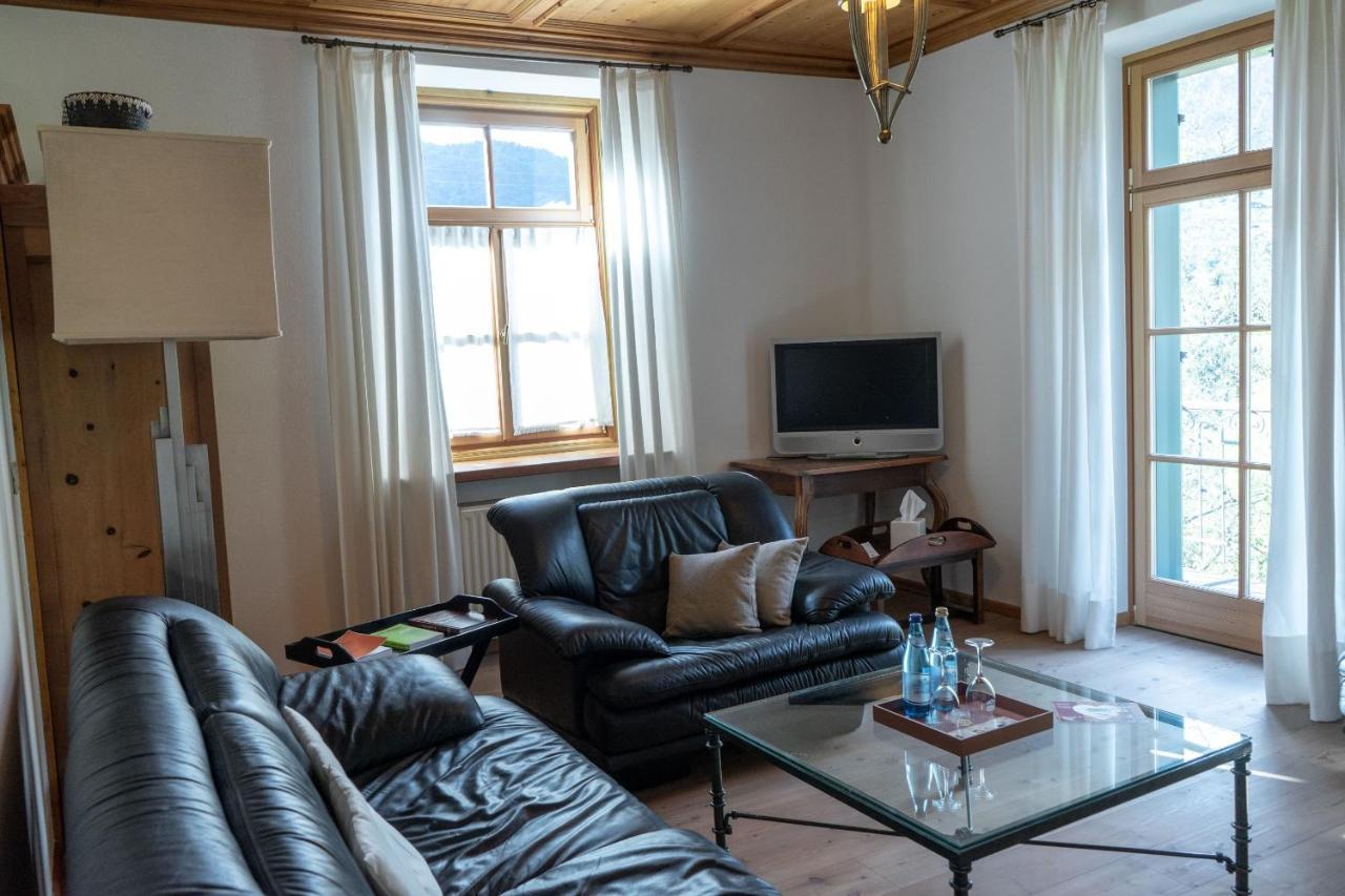 Schlosswirt Forst Lagundo Exteriér fotografie