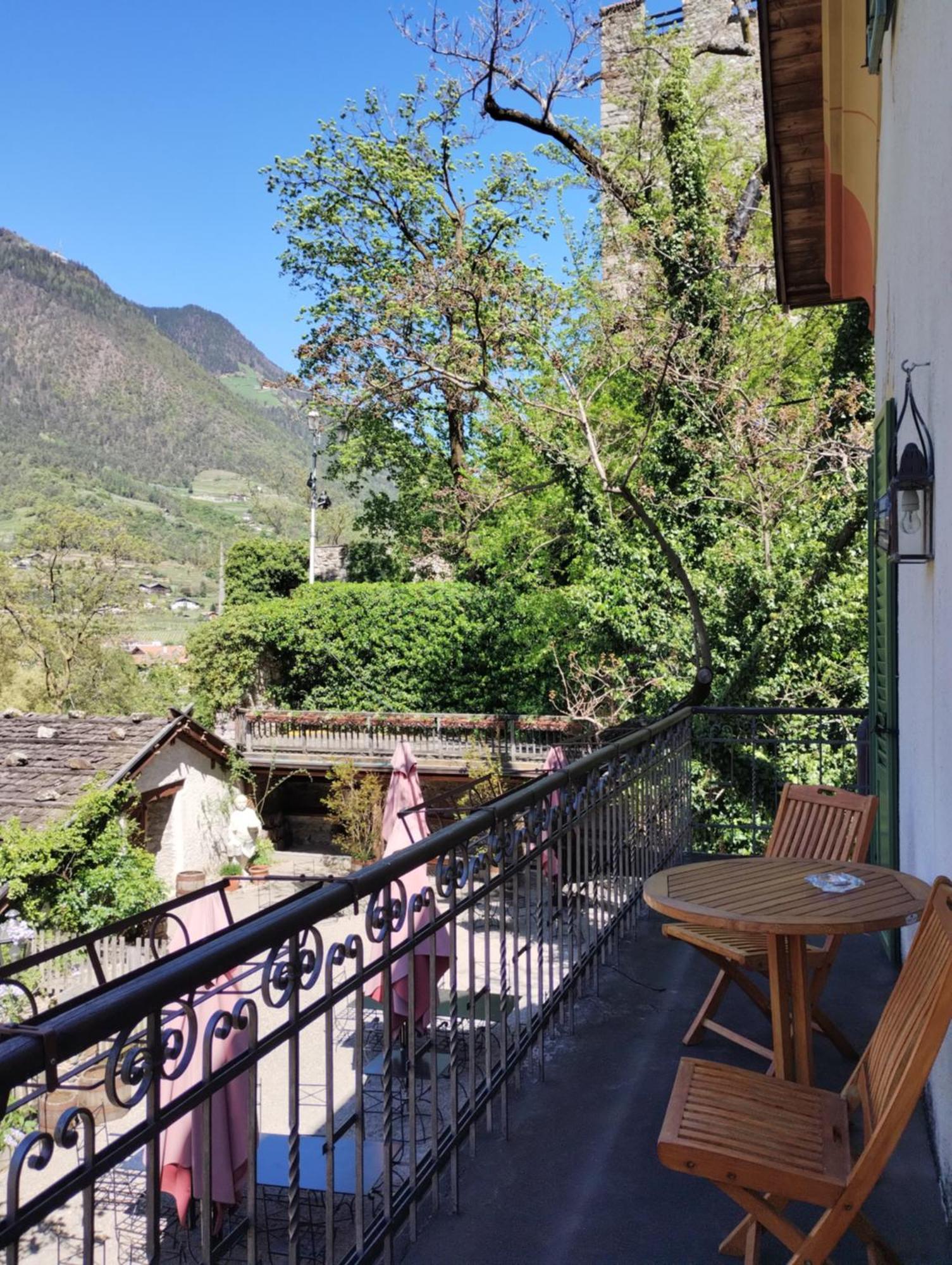 Schlosswirt Forst Lagundo Exteriér fotografie